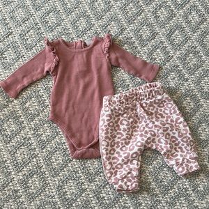Waffle knit onesie and leopard pants